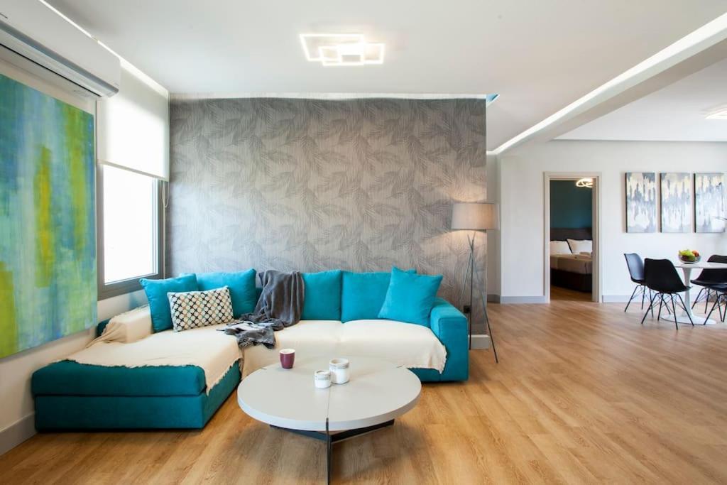 Minimal Loft Art With Sea View Over Heraklion Harbour Экстерьер фото